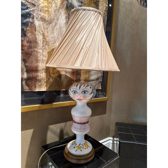 Fantastic original Italian Pottery table lamp in the form of a female. This super cute lamp is comprised of hand painted...