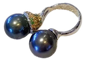 Bochic “Orient” Vintage South Sea Pearl & Fancy Sapphires Ring Set 18K Gold & Si