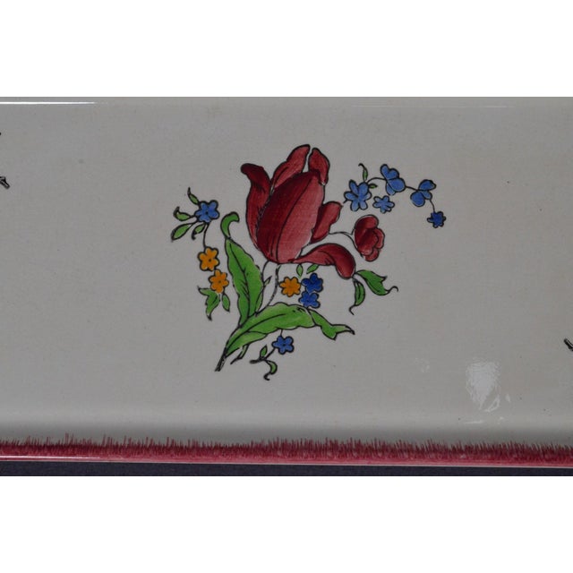 1950s Gien France “Lorraine” Floral Faience Dessert & Serving Set, 8 Pieces For Sale - Image 10 of 16