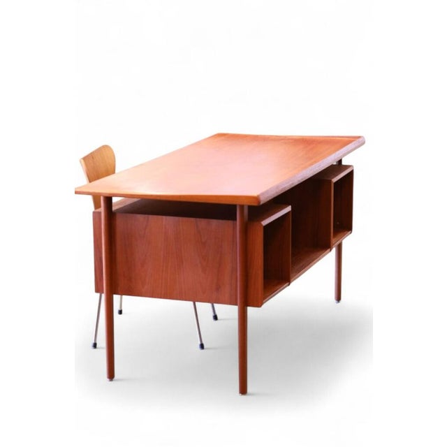 Teak Desk with Bookshelf by Peter Løvig Nielsen for Hedensted Møbelfabrik, 1960s For Sale - Image 12 of 18