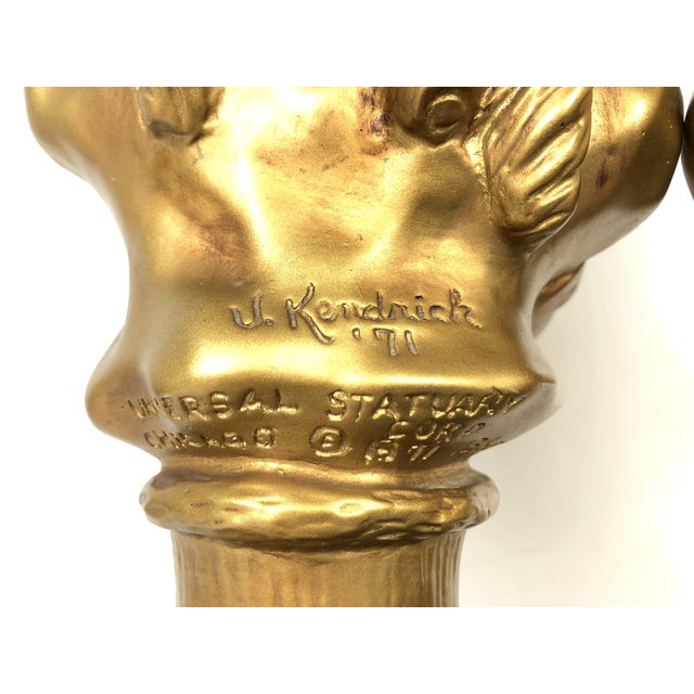 J Kendrick 1971 Universal Statuary Musician & Critic Children Pair Resin 10.25" For Sale - Image 9 of 12