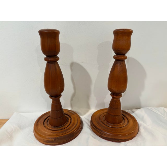1960s Pair of Hand Turned Vintage Wooden Candle Stick Holders With Velvet Bottoms For Sale - Image 5 of 7
