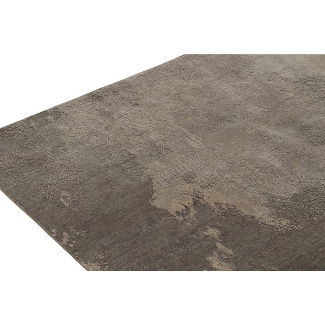 2010s Rug & Kilim’s Abstract Rug in a Silver-Gray All Over Pattern For Sale - Image 5 of 7