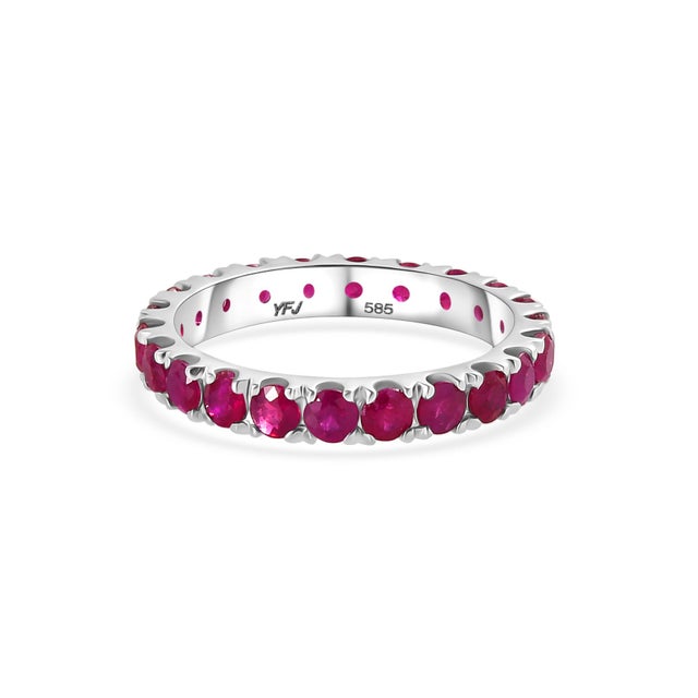2.03 Carat Natural Ruby Eternity Band 14k Gold Ring Size 5 For Sale In New York - Image 6 of 12