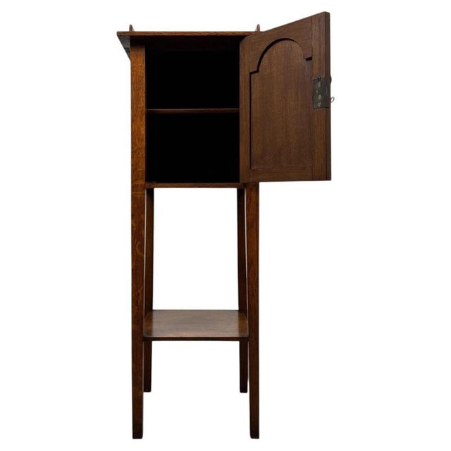 Antique Early 20th Century English Arts and Crafts Oak Cabinet For Sale - Image 4 of 11