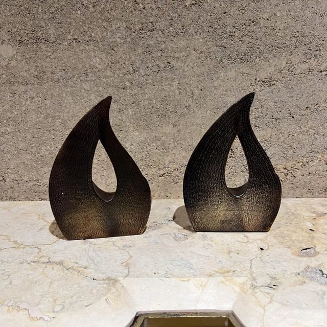 1950s Teardrop Brass Bookends by Ben Seibel for Jenfred Ware, Usa Mid-Century For Sale - Image 5 of 12