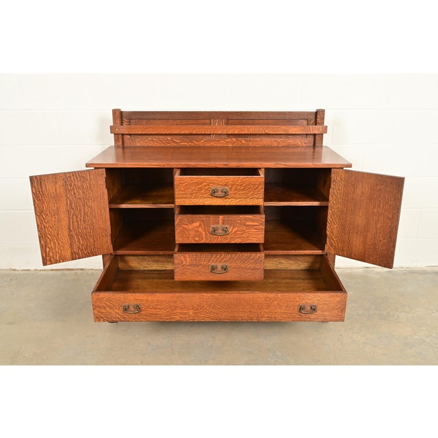 Early 20th Century L. & J. G. Stickley Antique Mission Oak Arts & Crafts Sideboard or Bar Cabinet, Circa 1910 For Sale - Image 5 of 16