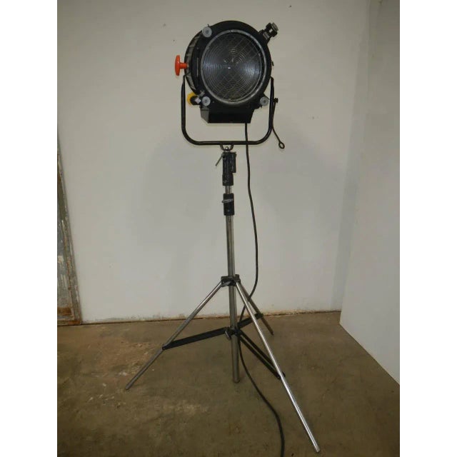 1970s Italian Photographer's Spotlight from Manfrotto Bassano, 1970s For Sale - Image 5 of 18