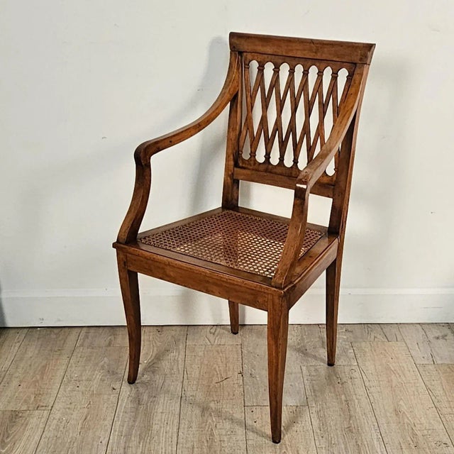 A vintage Italian armchair. Seat height 18.5".