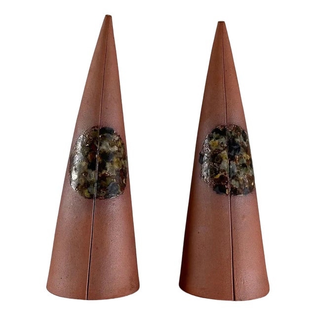 Exquisite Hand-Painted Ceramic Decorative Cones attributed to Giancarlo Scapin, 1970s, Set of 2 For Sale