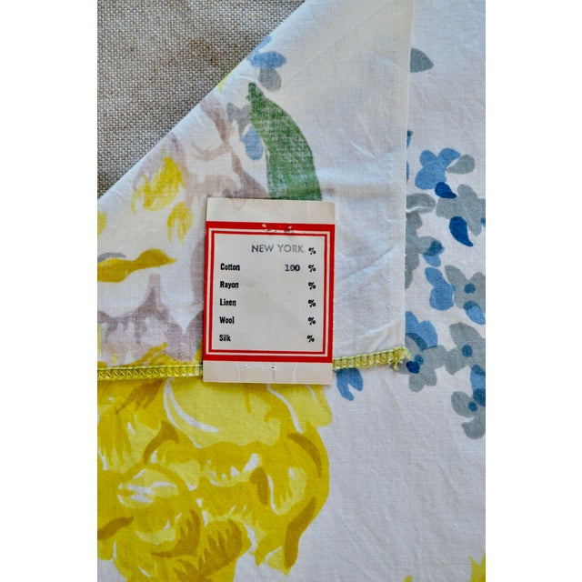 Rustic Brunschwig and Fis “Tulip” Hand Printed Cotton Fabric Sample For Sale - Image 3 of 11