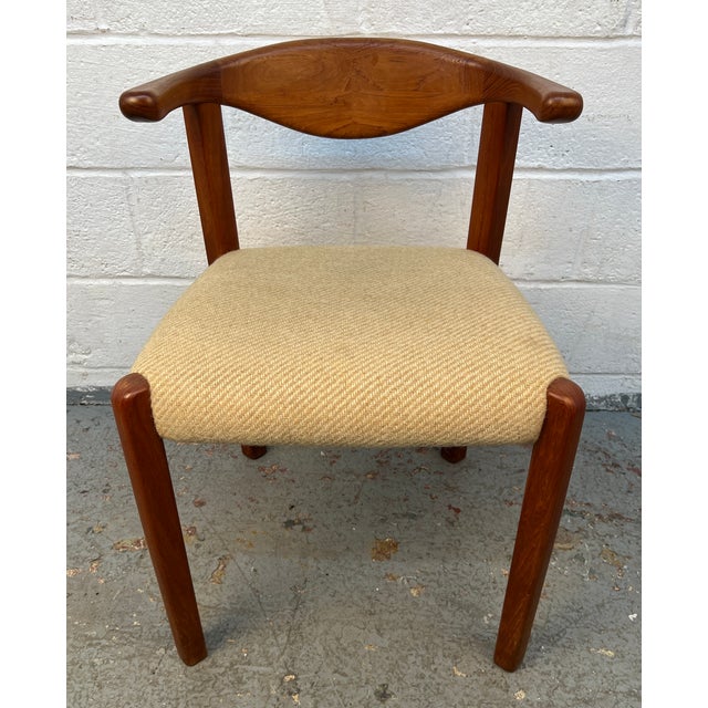 Brown Mid 20th Century Set of Eight Danish Teak Cowhorn Chairs by Dyrlund For Sale - Image 8 of 12