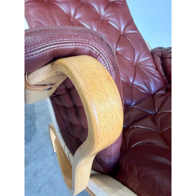 1980s Brown Leather Pernilla Chair and Ottoman by Bruno Mathsson for Dux Sweden, 2 Pieces For Sale - Image 11 of 14