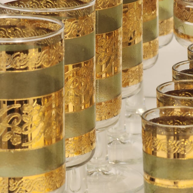 Set of 20 Pieces Vintage Culver Starlyte Green Collection Heavy 22k Gold Stripe Stemware Glasses For Sale In New York - Image 6 of 10