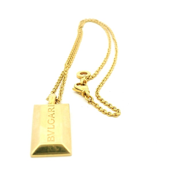 Late 1990s Bulgari 18k Gold Bar Pendant Necklace – 19.5 Grams – Serial 2331 For Sale - Image 9 of 10
