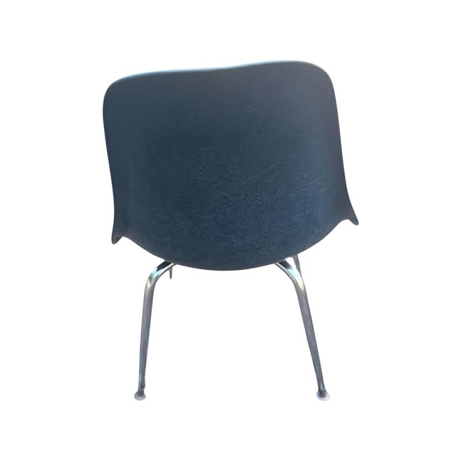 Vintage Mid-Century Modern Blue Fiberglass Shell Chairs, Chrome Legs, Set of Four For Sale In Buffalo - Image 6 of 18