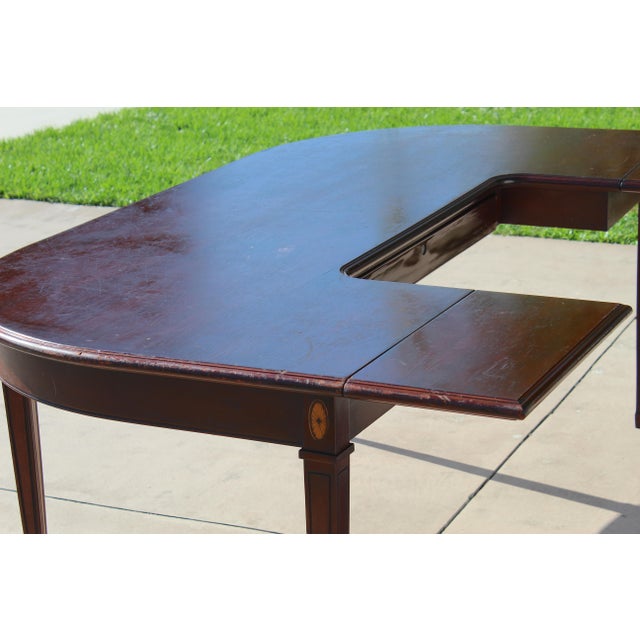 Vintage Myrtle Desk Co. Georgian Style Mahogany Curved Hunt Table / Executive Desk For Sale - Image 10 of 18