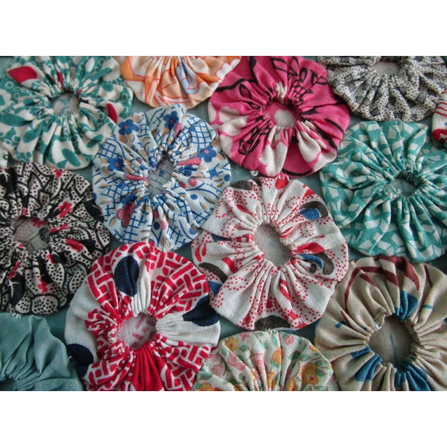Jadeite Feedsack Yo Yo Quilt Trellis Pattern Floral Diamond Edges Queen Handmade 1930's For Sale - Image 17 of 17