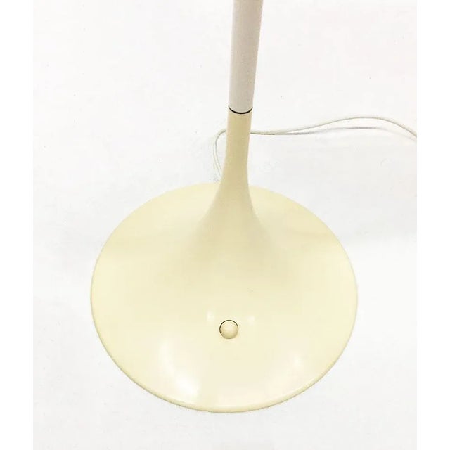1970s Danish Panthella Floor Lamp by Verner Panton for Louis Poulsen, 1970s For Sale - Image 5 of 8