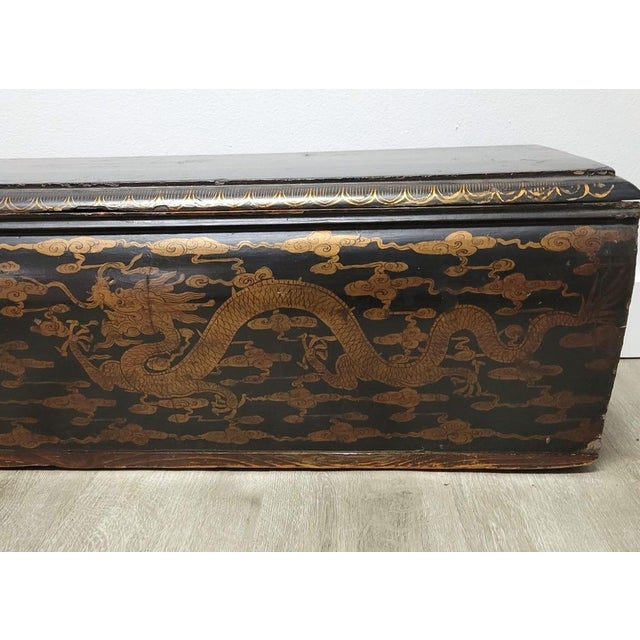 19th C Chinese Lacquered Gold Dragon Scroll Box, 4 Feet Long For Sale - Image 9 of 15