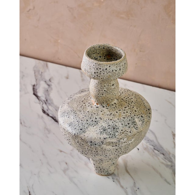 Gray Sculptural "Lydion Granito" Stoneware Vase by Canoa Lab for TRNK in Speckled Gray For Sale - Image 8 of 10