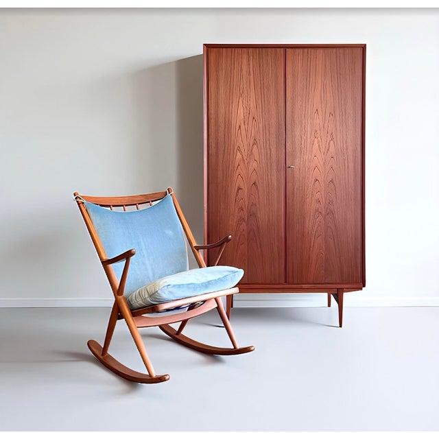 Mid-Century Modern Small Mid-Century Scandinavian Modern Wardrobe in Teak Veneer, 1960s For Sale - Image 3 of 17