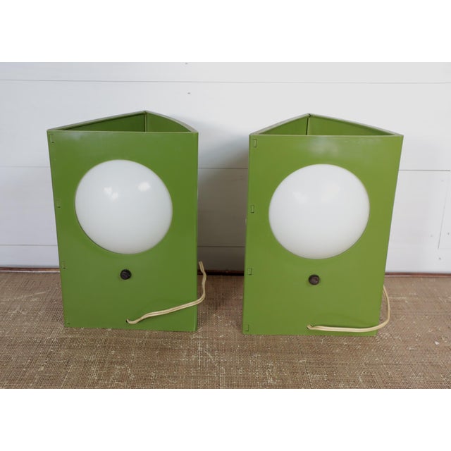 Green Vintage Geometric Triangle Lamp Pair by c.n. Burman Mod Space Age Mid Century Modern Atomic Retro 70's For Sale - Image 8 of 10