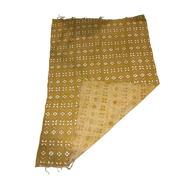 1980s Vintage African Large Mustard & White Mud Cloth Textile Mali 64" by 43" For Sale - Image 5 of 7