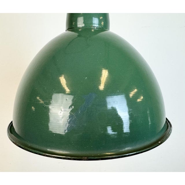Industrial Green Enamel Factory Lamp with Cast Iron Top, 1960s For Sale - Image 4 of 18