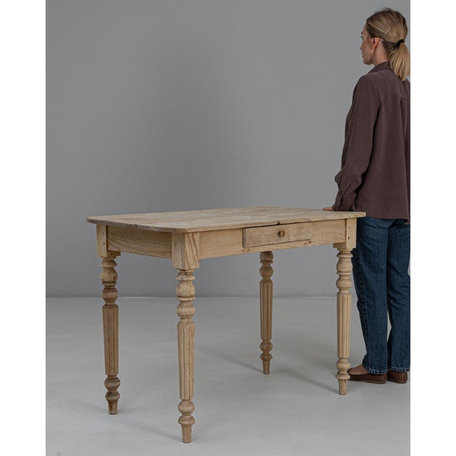 Wood 19th Century French Louis XVI Wooden Writing Table With Drawer For Sale - Image 7 of 18