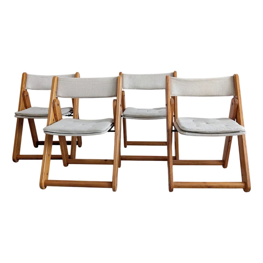 kon-tiki-folding-chairs-by-