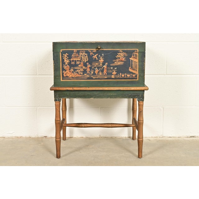 Chinoiserie Hollywood Regency Chinoiserie Hand-Painted Green Lacquered and Gold Gilt Chest on Stand For Sale - Image 3 of 16