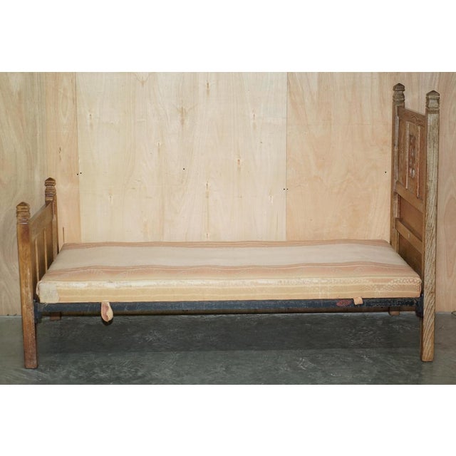 Arts & Crafts Limed Oak Cotswold Single Bed from Tudor Furniture, 1930s For Sale - Image 17 of 18