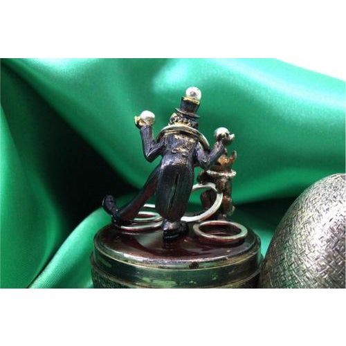 Metal Brushed Silver Gilt Egg with Clown and Circus Dog in the style of Fabergé For Sale - Image 7 of 9