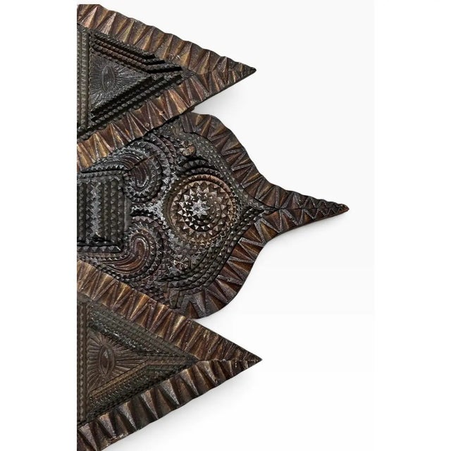 Black & Gilt Gothic Revival Tramp Art Frame With Masonic Eyes, C. 1880–1900 For Sale - Image 11 of 13