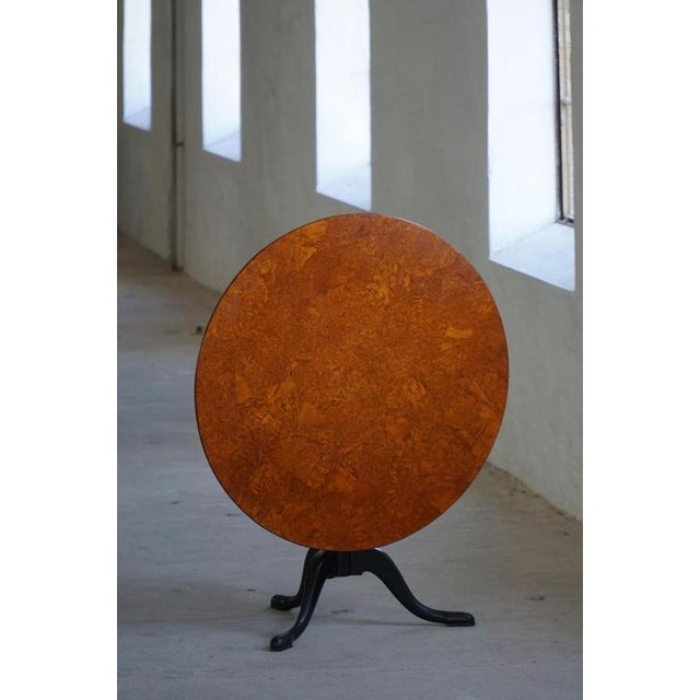 Antique Swedish Tilt-Top Occasional Table in Burl Wood Veneer, Mid-19th Century For Sale - Image 9 of 17