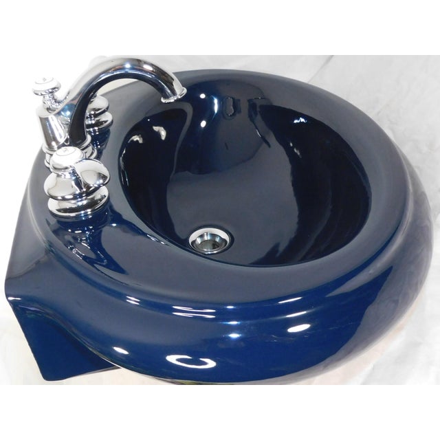 Art Deco 1999 Vintage Kohler Revival Dark Navy Blue Vitreous China Pedestal Sink With Kohler Faucet For Sale - Image 3 of 18