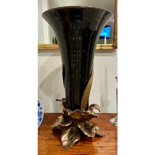Art Nouveau Ebony Black Porcelain Centerpiece Vase With Bronze Lily Flower Ormolu Base For Sale - Image 9 of 10