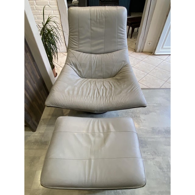 Set of Mantis Swivel Lounge Chair and Leather Ottoman by Gerard Van Den Berg, 1970s For Sale - Image 14 of 18