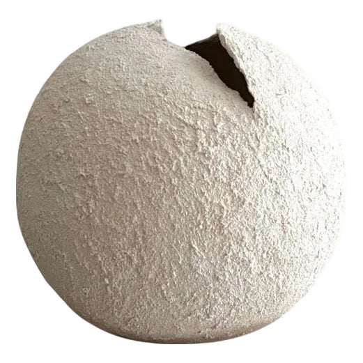 Grain 8 Porcelain Sculpture by Laura Pasquino For Sale