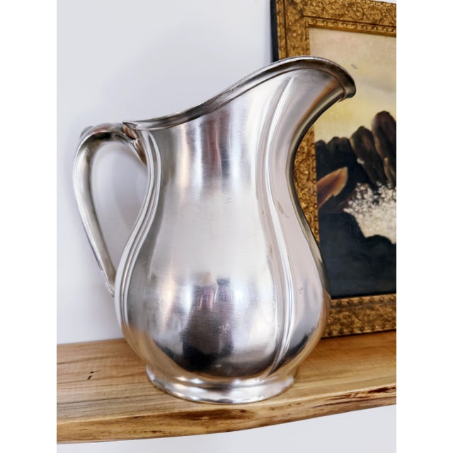 Vintage Silver Water Pitcher From Chicago Milwaukee & St. Paul Railroad For Sale In New York - Image 6 of 10