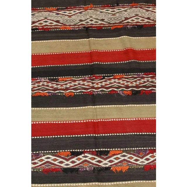 Tribal 1950s Vintage Moroccan Authentic Tribal Kilim Rug North Africa For Sale - Image 3 of 10