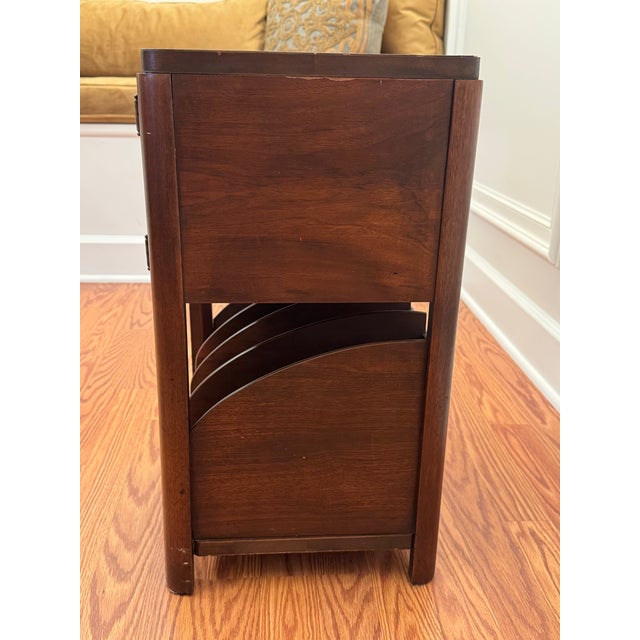 Brown Mid-Century Art Deco Mahogany and Walnut Burlwood Veneer Side Table/Magazine Holder For Sale - Image 8 of 15