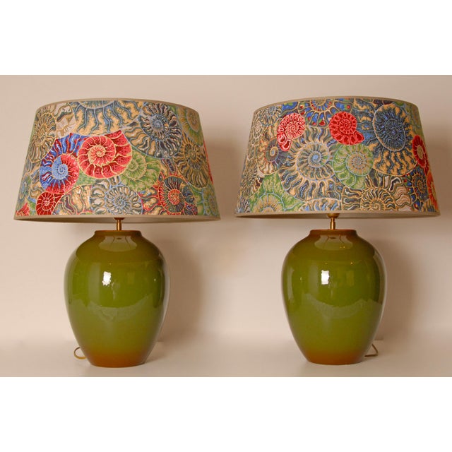 Mid-Century Modern Vintage Table Lamps French Ceramic Vase Lamps Green Colorful Ammonite Lampshade a Pair For Sale - Image 3 of 12