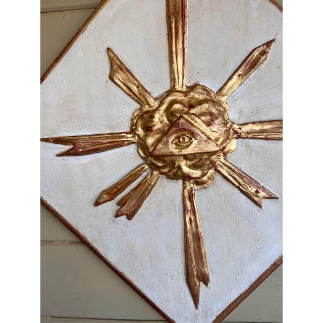Early 20th Century Italian Baroque Style Wood Gesso Giltwood Sunburst Panel With Carved Eye of Providence For Sale - Image 5 of 10