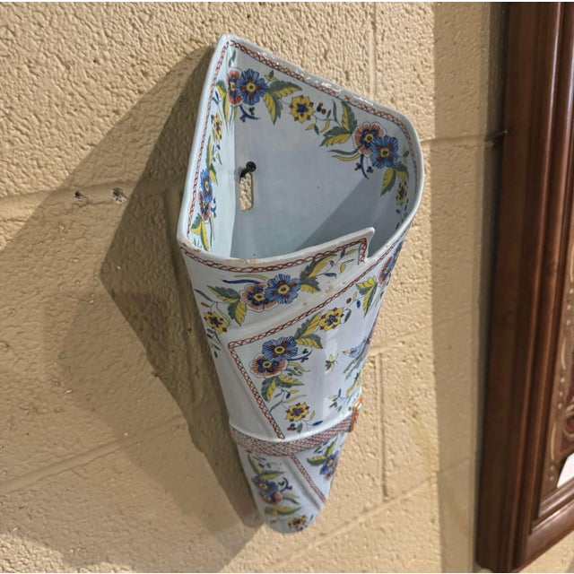 French 19th Century French Porquier-Beau Quimper Hand-Painted Faience Wall Pocket For Sale - Image 3 of 7