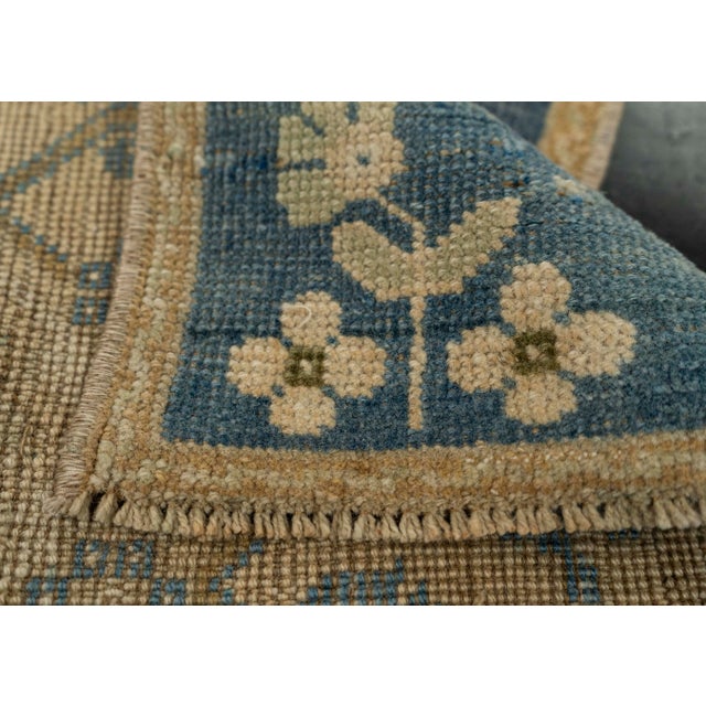 Turkish Mini Rug Oriental Hand Knotted Vintage Rug 1'4" x 2'6" #21197 For Sale In Houston - Image 6 of 8
