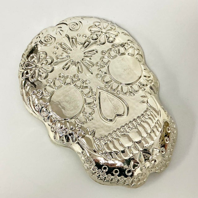 Glass 1980s Vintage Boho Chic Mexican Style Skull Decorative Bowl, Halloween For Sale - Image 7 of 7