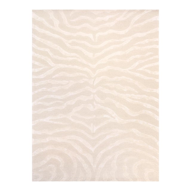 Edgy Hand-Tufted Cream Area Rug- 7' 9'' X 9' 9'' For Sale