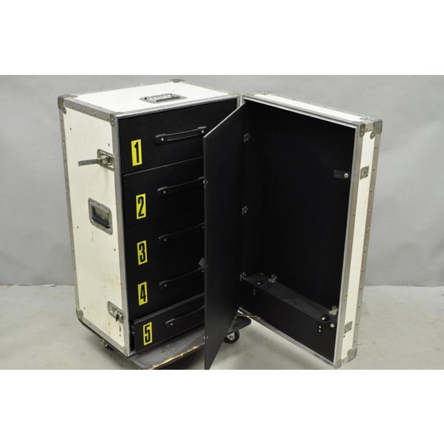 A&j 5 Drawer Road Case Aa79-103 Rolling Production Hard Case Storage Trunk For Sale In Philadelphia - Image 6 of 18